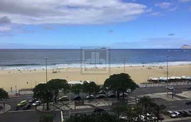 Imagem 1: Vistão mar, quadríssima, sol da manhã, 174m² de área no IPTU, living, 4 quartos com armári