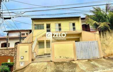 Imagem: A casa possui 2 Dormitórios, 2 Banheiros, 1 Vaga na garagem