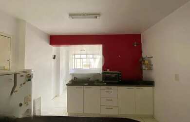 Imagem 6: Amplo apartamento à venda, com 4 dormitórios e elevador no centro da...