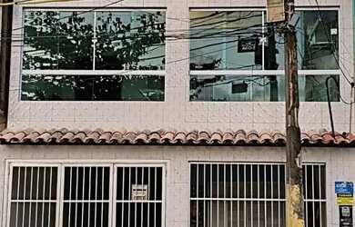 Imagem: A casa possui 5 Dormitórios, 4 Banheiros, 1 Vaga na garagem