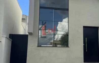 Imagem: A casa em condomínio possui 3 Dormitórios, 4 Banheiros, 2