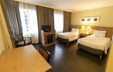 Imagem: O studio possui 1 Dormitório, 1 Banheiro, 1 Vaga na garagem