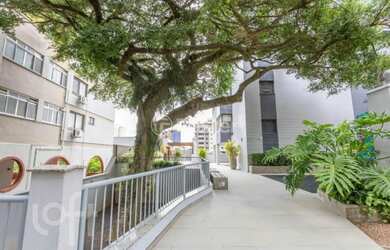 Imagem: O apartamento à venda possui 2 Dormitórios, 1 Banheiro, 1