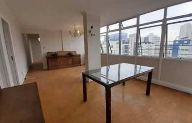 Imagem: O apartamento possui 3 Dormitórios, 2 Banheiros, 1 Vaga na