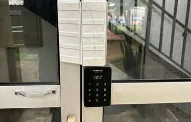 Imagem: A casa possui 2 Dormitórios, 1 Banheiro, 1 Vaga na garagem