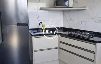 Imagem: O apartamento possui 2 Dormitórios, 1 Banheiro, 1 Vaga na garagem