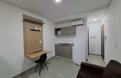 Imagem: O studio possui 1 Dormitório, 1 Banheiro, 1 Vaga na garagem