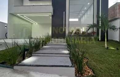 Imagem: A casa em condomínio possui 3 Dormitórios, 3 Banheiros, 2