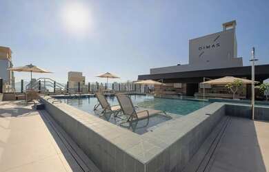 Imagem: O apartamento possui 1 Dormitório, 1 Banheiro, 1 Vaga na garagem