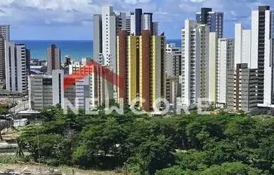 Imagem: O apartamento na cobertura possui 4 Dormitórios, 5 Banheiros