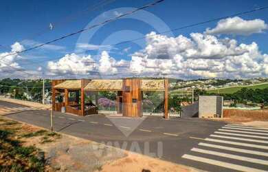 Imagem: O terreno possui 383m² de Área e está localizado em Bairro