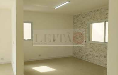 Imagem 3: CASA EM UMA DAS MELHORES LOCALIZAÇÕES DE BRAGANÇA PAULISTA - EM FRENTE...