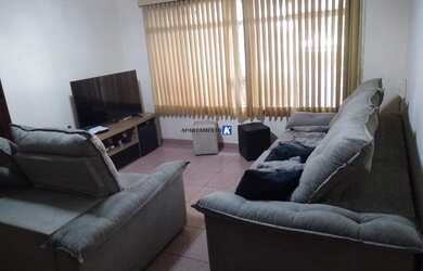 Imagem: A casa possui 2 Dormitórios, 3 Banheiros, 2 Vagas na garagem