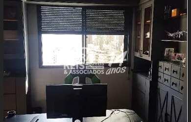 Imagem 5: Cobertura Duplex com 4 Dormitórios, Ofurô, Hidromassagem, Closet e uma área de 414m² à ve