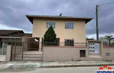 Imagem: O apartamento possui 1 Dormitório, 1 Banheiro, 40m² de Área