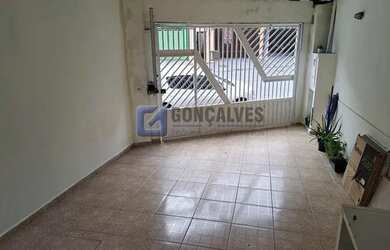 Imagem: A casa possui 2 Banheiros, 2 Vagas na garagem, 126m² de Área