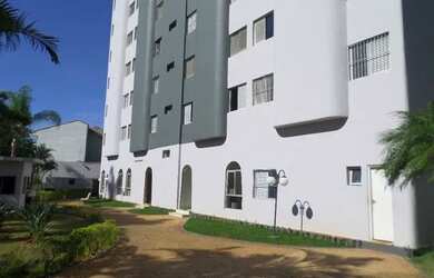 Imagem: O apartamento possui 3 Dormitórios, 3 Banheiros, 2 Vagas na