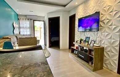 Imagem: A casa possui 2 Dormitórios, 1 Banheiro, 1 Vaga na garagem