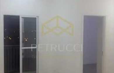 Imagem: O apartamento possui 2 Dormitórios, 1 Banheiro, 2 Vagas na