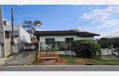 Imagem: A casa possui 2 Dormitórios, 2 Banheiros, 134m² de Área e