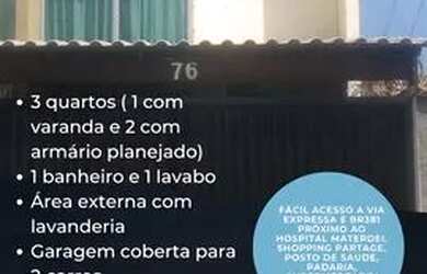 Imagem: A casa possui 3 Dormitórios, 2 Banheiros, 2 Vagas na garagem