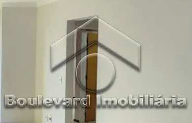 Imagem: O apartamento possui 2 Dormitórios, 2 Banheiros, 2 Vagas na