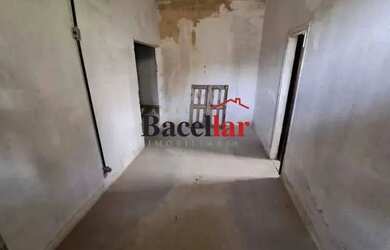 Imagem 8: Loja / Comercial / Cascadura