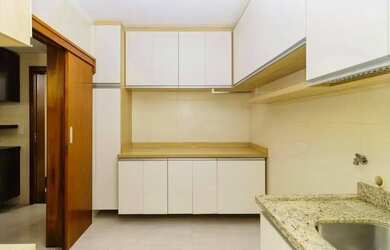 Imagem 9: Casa em condomínio fechado com 5 quartos à venda, 302 m² por R$ 2.899.000...