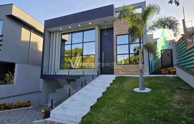 Imagem: A casa em condomínio possui 3 Dormitórios, 5 Banheiros, 4