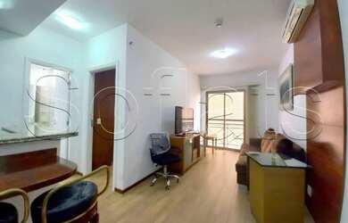 Imagem: O apartamento possui 1 Dormitório, 1 Banheiro, 1 Vaga na garagem