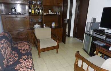 Imagem: A casa possui 5 Dormitórios, 2 Banheiros, 3 Vagas na garagem