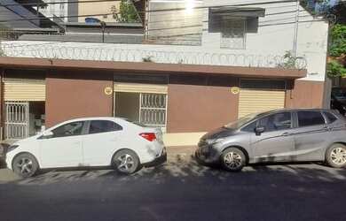 Imagem: O depósito possui 70m² de Área e está localizado em Santo