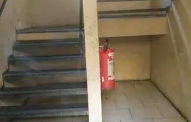 Imagem: O apartamento possui 2 Dormitórios, 1 Banheiro e está localizado