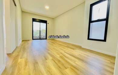 Imagem: A casa em condomínio possui 4 Dormitórios, 5 Banheiros, 2