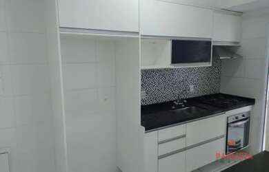 Imagem 4: Apartamento com sacadão próximo ao metrô Praça da Árvore, com lazer completo em ótima loc