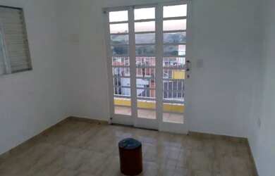 Imagem: A casa possui 1 Dormitório, 1 Banheiro, 35m² de Área e está