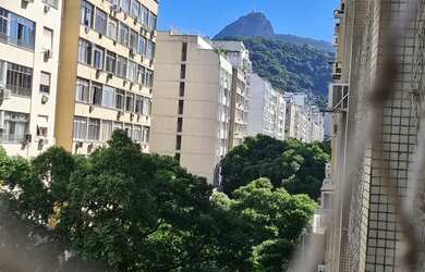 Imagem: A kitnet possui 1 Dormitório, 1 Banheiro, 26m² de Área e