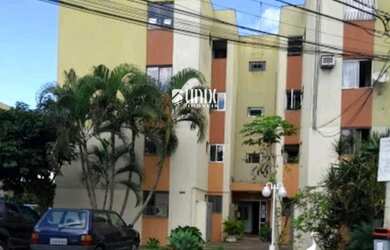 Imagem: O apartamento possui 3 Dormitórios, 1 Banheiro, 1 Vaga na garagem