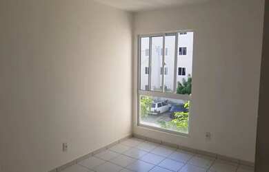 Imagem: O apartamento possui 2 Dormitórios, 1 Banheiro e 1 Vaga na