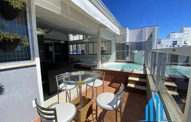 Imagem: O apartamento na cobertura possui 3 Dormitórios, 3 Banheiros