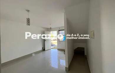 Imagem: A casa em condomínio possui 2 Dormitórios, 2 Banheiros, 2