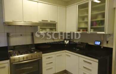 Imagem 9: linda casa no morumbi. 385m² de Área, 4 Vagas na garageme4 Dormitórios