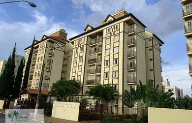 Imagem: O apartamento possui 3 Dormitórios, 2 Banheiros, 2 Vagas na