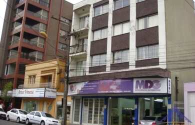 Imagem: O apartamento possui 3 Dormitórios, 1 Banheiro, 111m² de Área