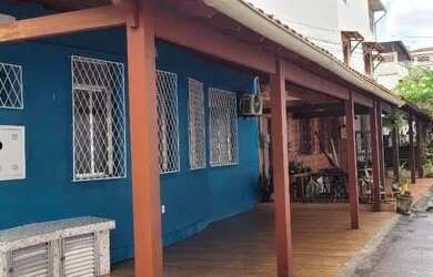 Imagem: A casa para alugar possui 2 Dormitórios, 2 Banheiros, 1 Vaga