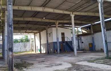 Imagem 2: Galpão com 1250m2, área Adm e alojamento,atrás motel Premium