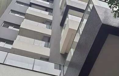 Imagem: O depósito possui 2 Vagas na garagem e 52m² de Área e está