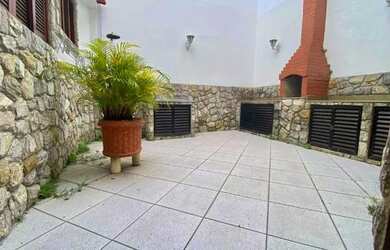 Imagem: A casa possui 3 Dormitórios, 3 Banheiros, 150m² de Área e