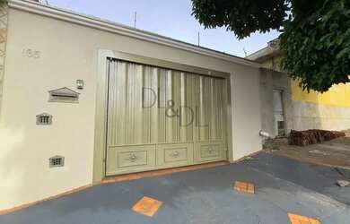 Imagem: A casa para alugar possui 3 Dormitórios, 4 Banheiros, 3 Vagas