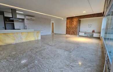 Imagem 6: VENDO APARTAMENTO NO ALTO DO PARQUE, COM DUAS SUÍTES E TRÊS GARAGENS